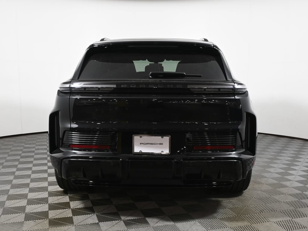 New 2026 Porsche Cayenne Turbo AWD/4WD image 6