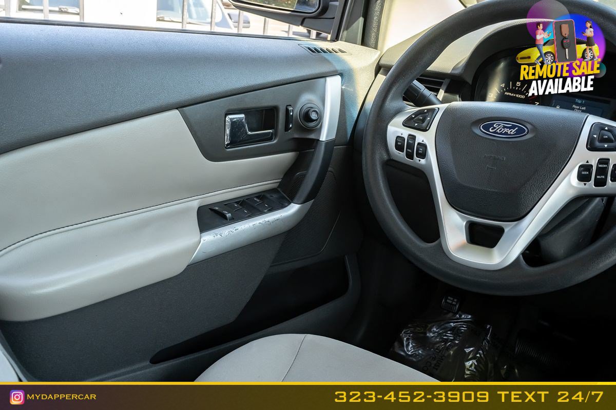 Used 2011 Ford Edge SE FWD image 17