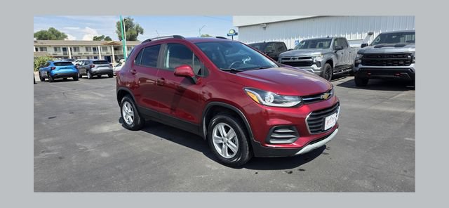 Used 2022 Chevrolet Trax LT w/ LT Convenience Package