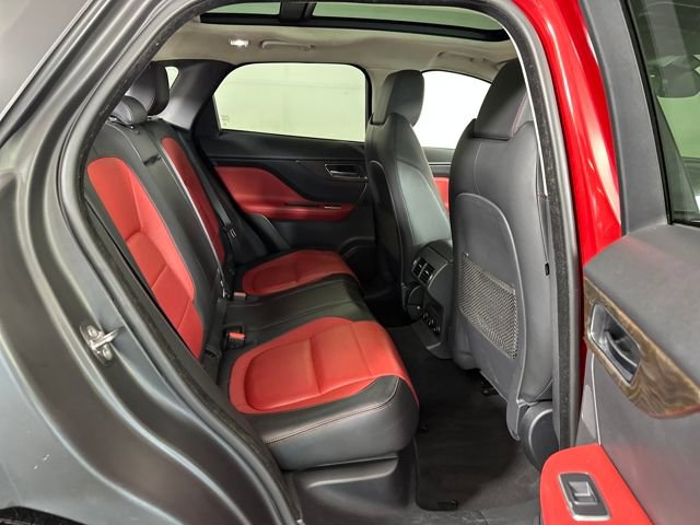 Used 2019 Jaguar F-PACE R-Sport image 27
