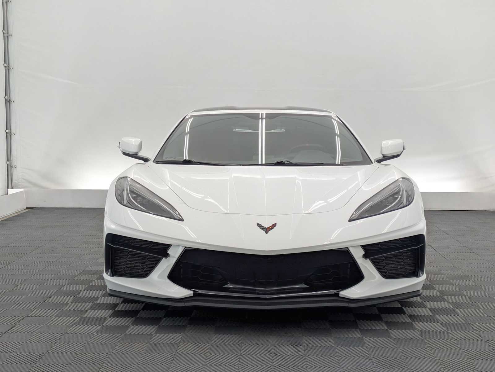 Used 2023 Chevrolet Corvette Stingray Coupe w/ Z51 Performance Package RWD image 9