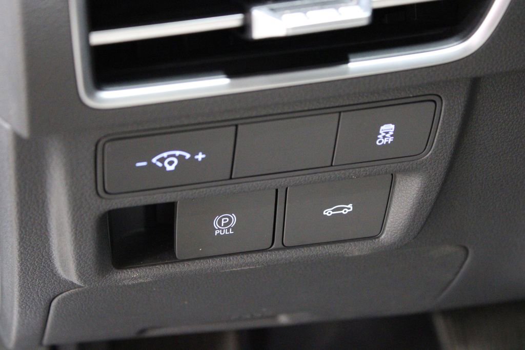 Used 2024 Hyundai Sonata SEL image 18