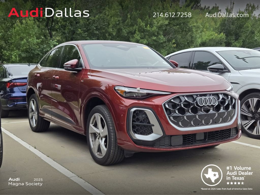 Certified 2025 Audi Q5 Premium Plus AWD/4WD image 1