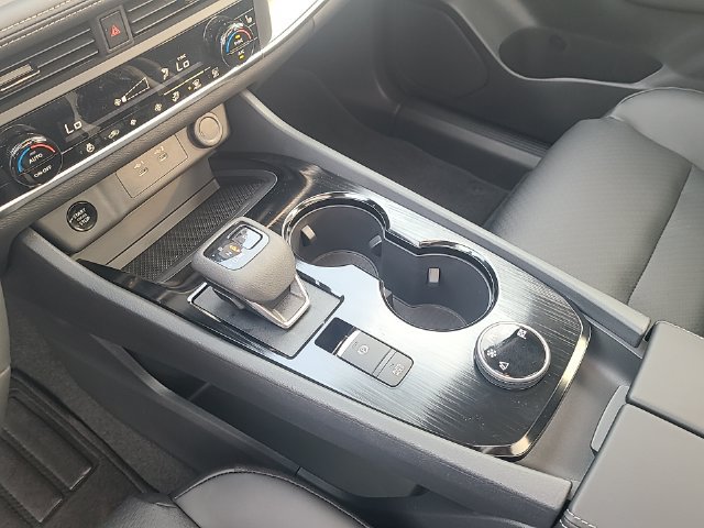 New 2026 Nissan Rogue Dark Armor AWD/4WD image 20