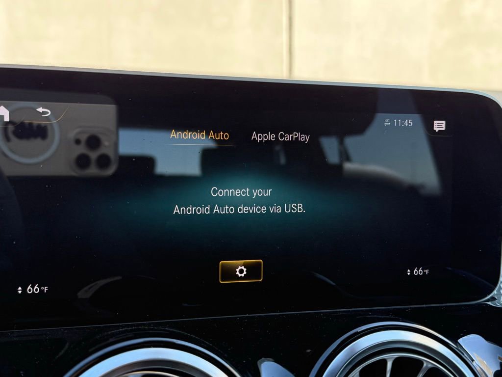 Used 2021 Mercedes-Benz GLB 250 image 12