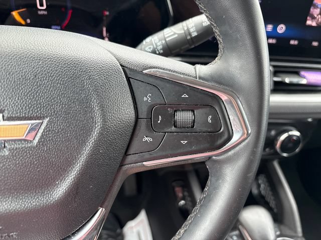 Used 2024 Chevrolet TrailBlazer LT w/ Convenience Package AWD/4WD image 12
