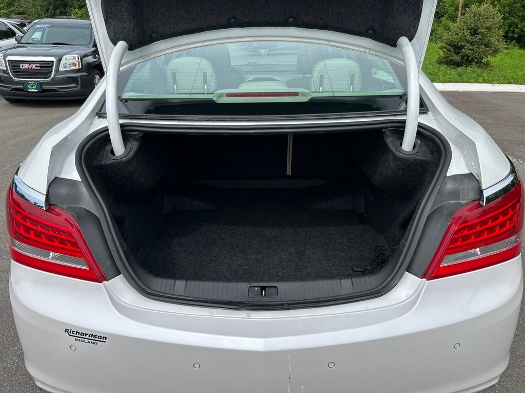 Used 2016 Buick LaCrosse Premium w/ Driver Confidence Package #1 AWD/4WD image 16