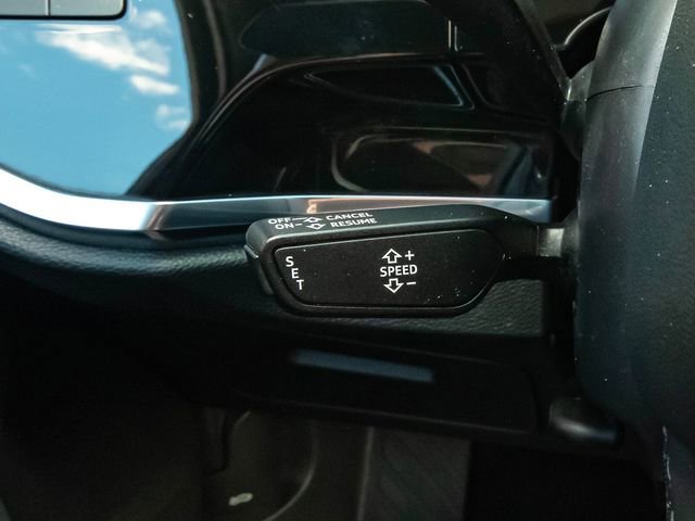 Certified 2023 Audi Q3 2.0T Premium image 13