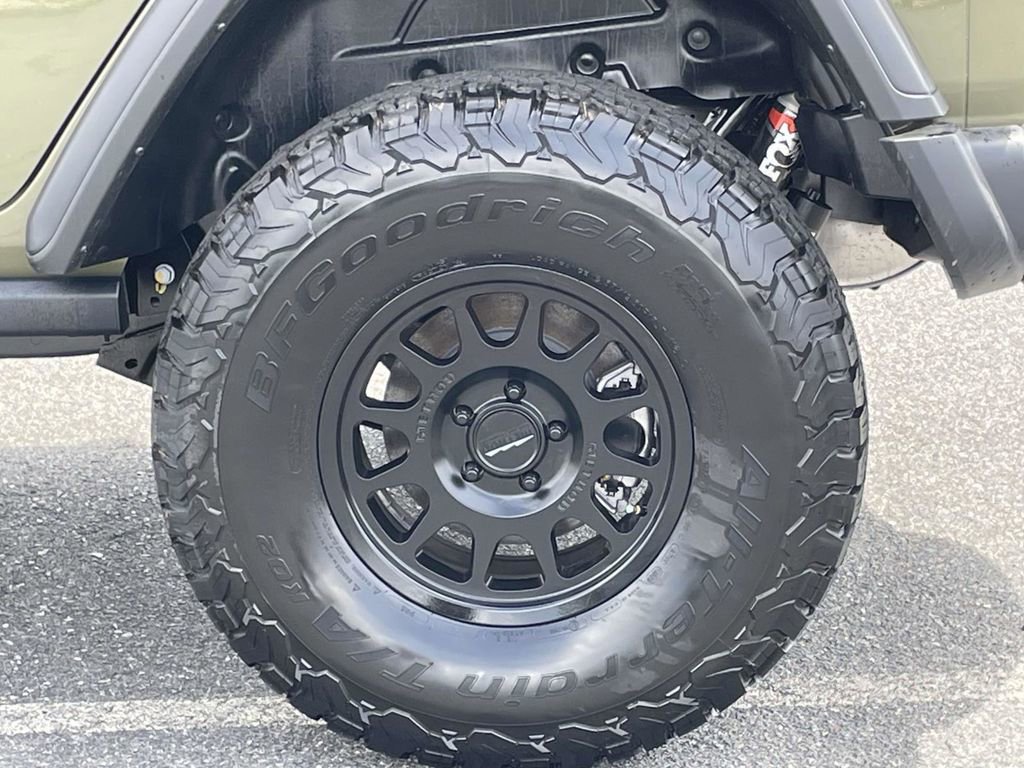 New 2025 Jeep Wrangler Unlimited Sport image 11