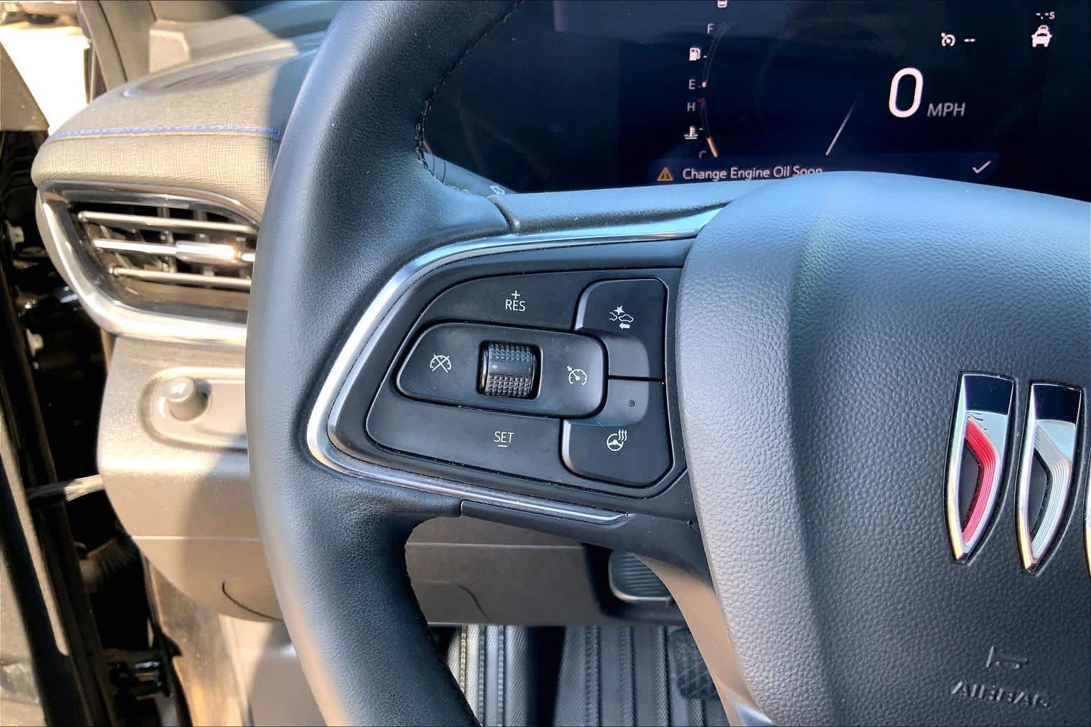 Used 2024 Buick Envista Sport Touring w/ Convenience I Package FWD image 21