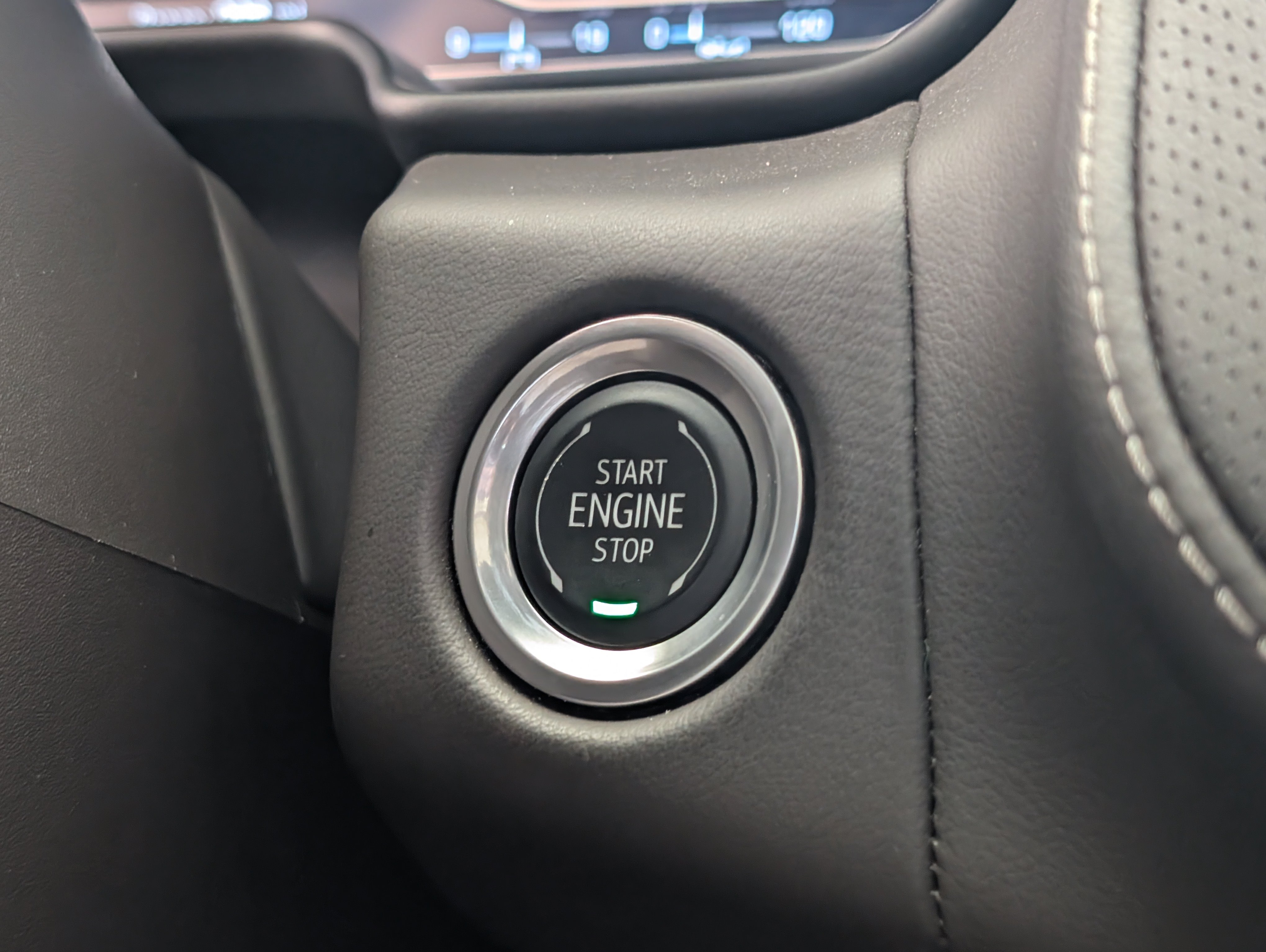 Used 2024 GMC Yukon SLT w/ SLT Premium Package RWD image 37