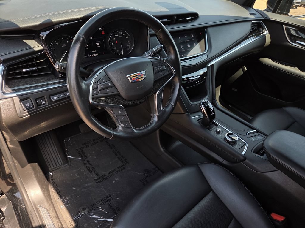 Used 2021 Cadillac XT5 Premium Luxury FWD image 16