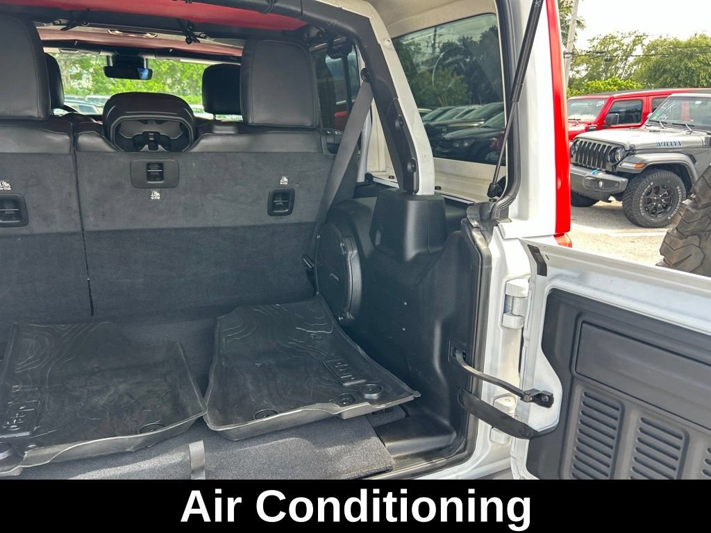 Used 2020 Jeep Wrangler Unlimited Rubicon AWD/4WD image 31