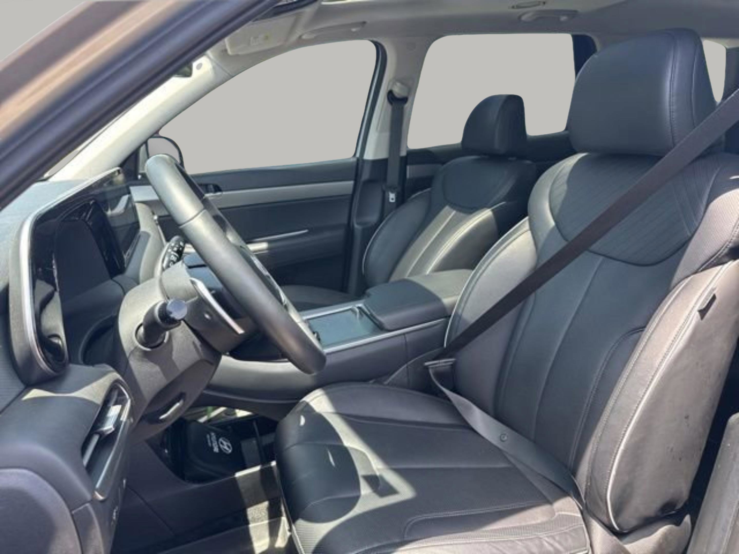 Used 2025 Hyundai Palisade SEL FWD image 11