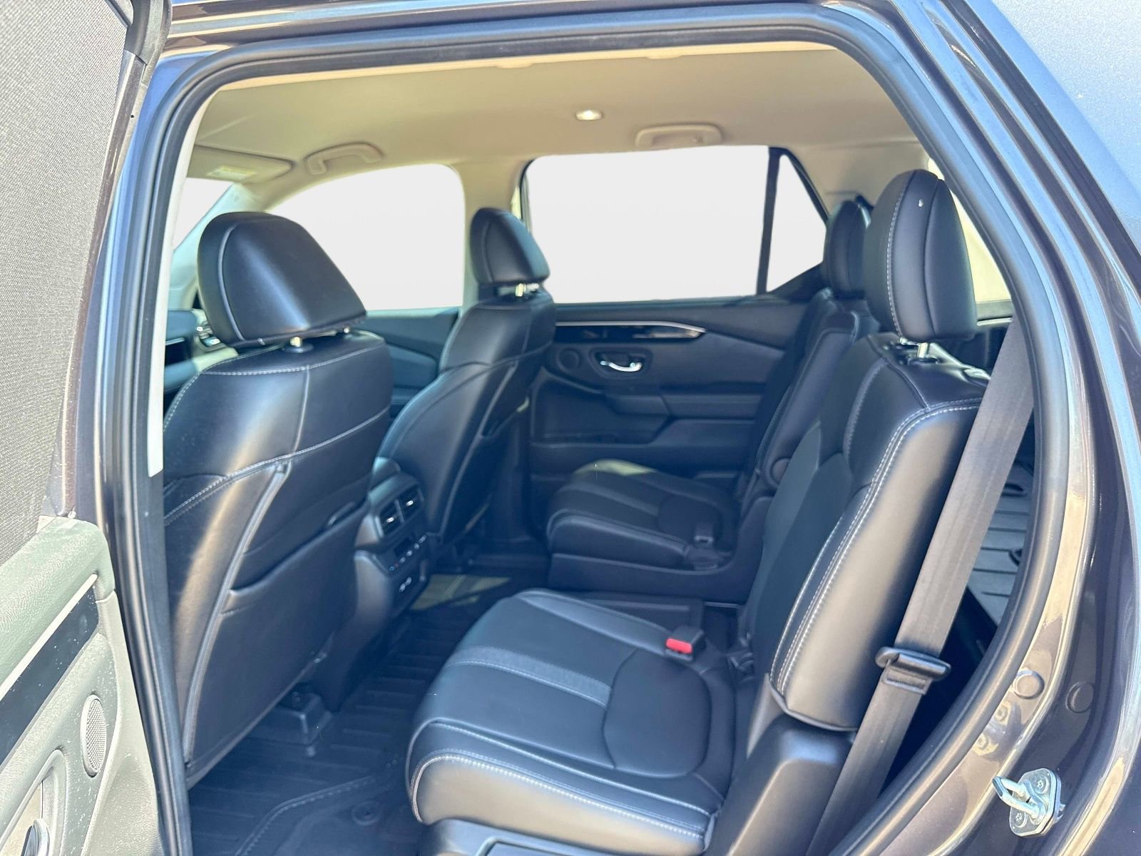 Used 2023 Honda Pilot EX-L image 13