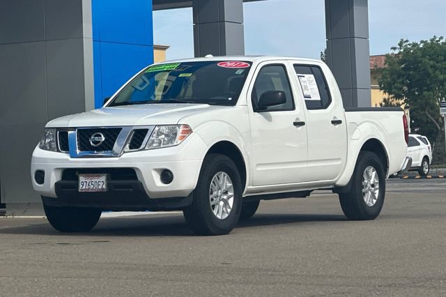 Used 2017 Nissan Frontier SV image 10