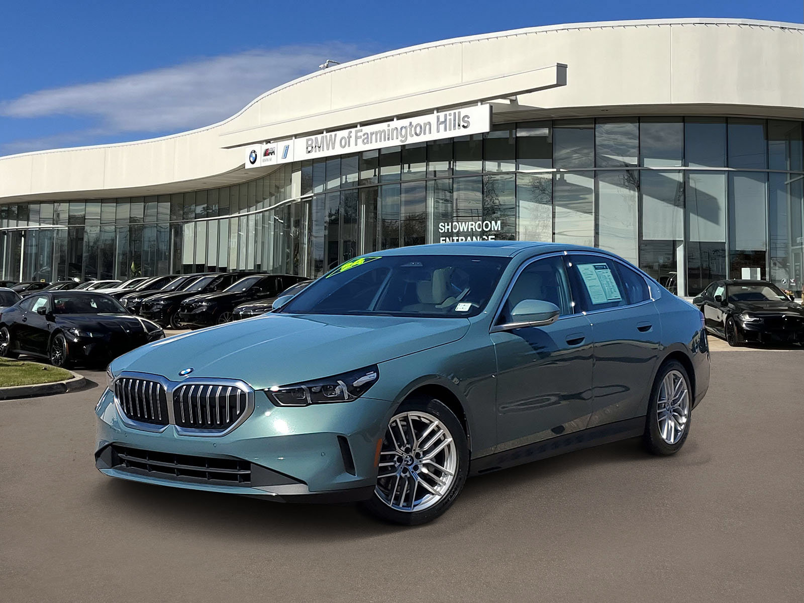 Used 2024 BMW 530i xDrive w/ Premium Package AWD/4WD 360° Tour