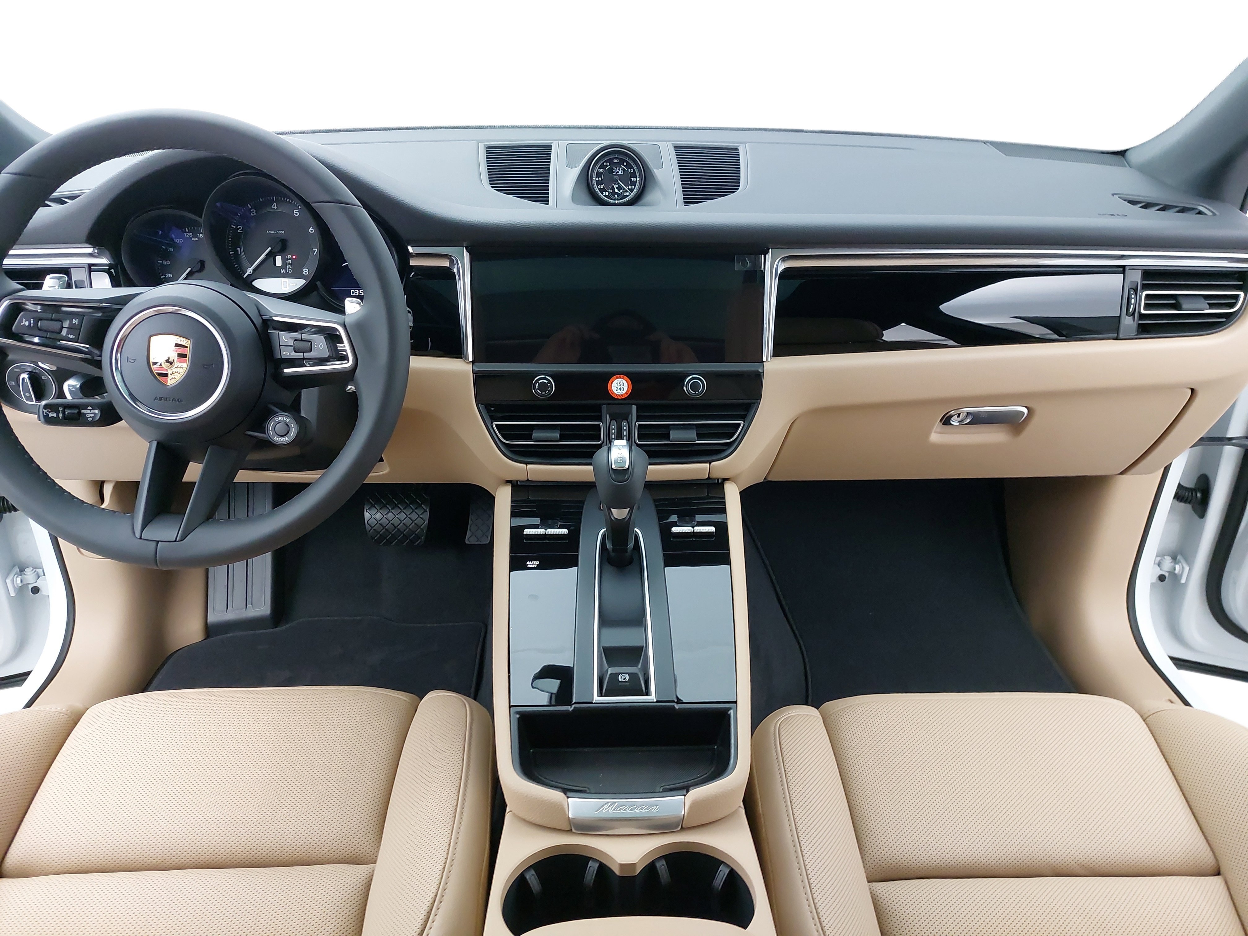 New 2026 Porsche Macan image 11