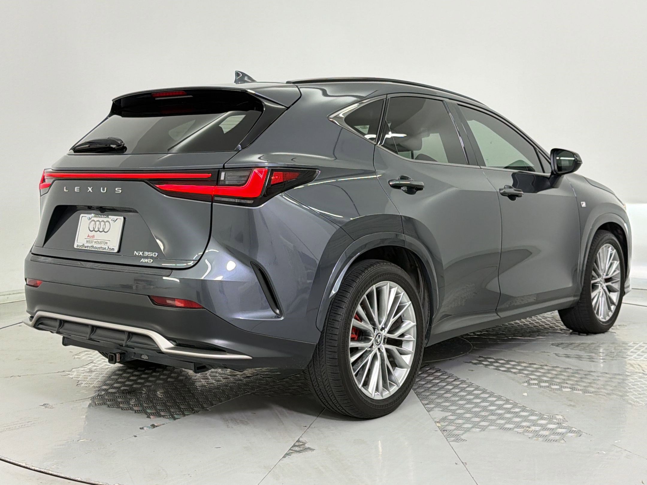 Used 2023 Lexus NX 350 F Sport image 9