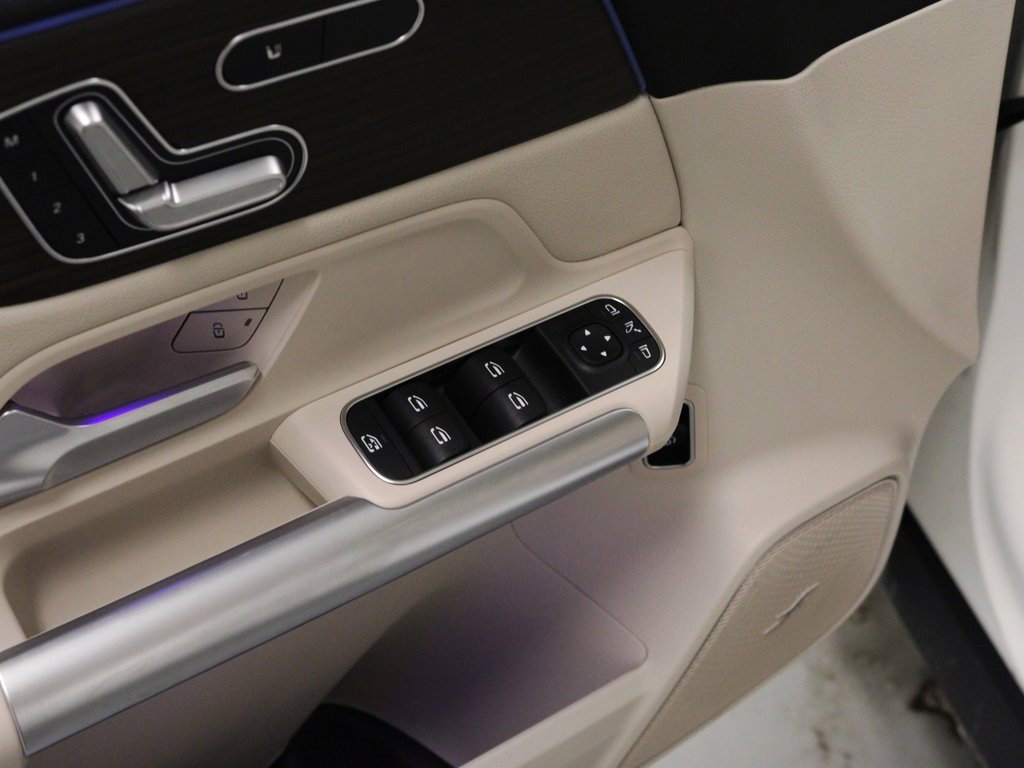 Certified 2025 Mercedes-Benz GLA 250 4MATIC image 22