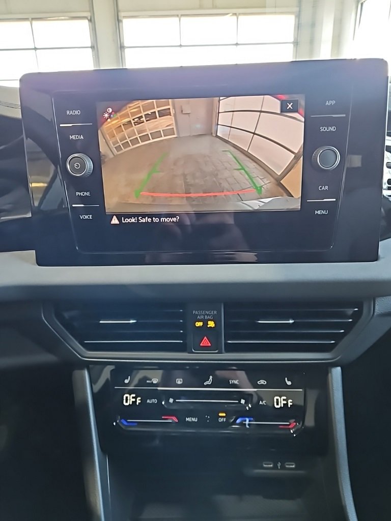 New 2026 Volkswagen Jetta SE image 31