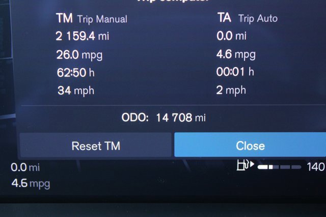 Used 2025 Volvo XC60 B5 Plus image 29