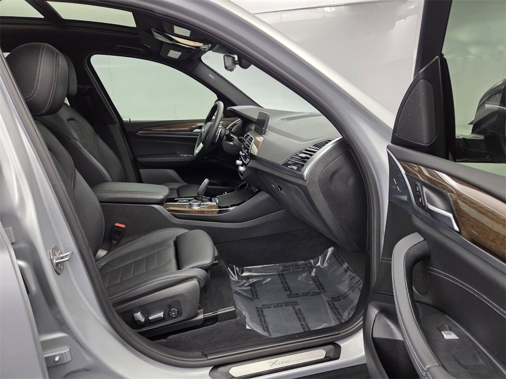 Used 2020 BMW X3 sDrive30i w/ Premium Package image 16