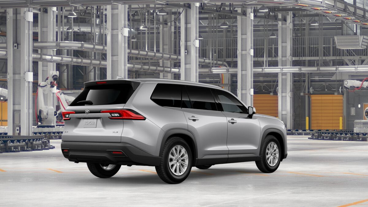 New 2026 Toyota Grand Highlander XLE FWD image 10