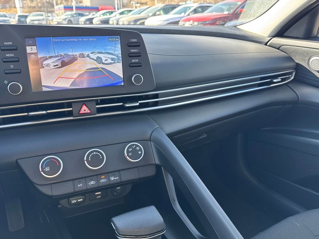 Certified 2026 Hyundai Elantra SE image 41