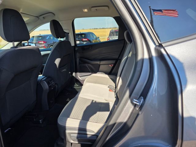 Used 2022 Ford Escape SE w/ SE Sport Appearance Package image 32