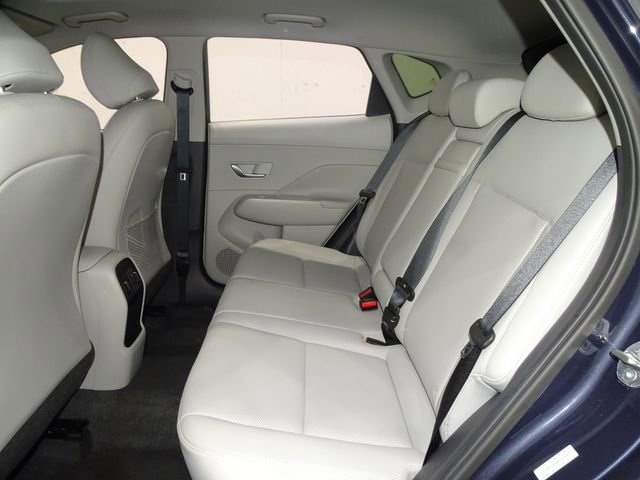 Used 2024 Hyundai Kona Limited image 14