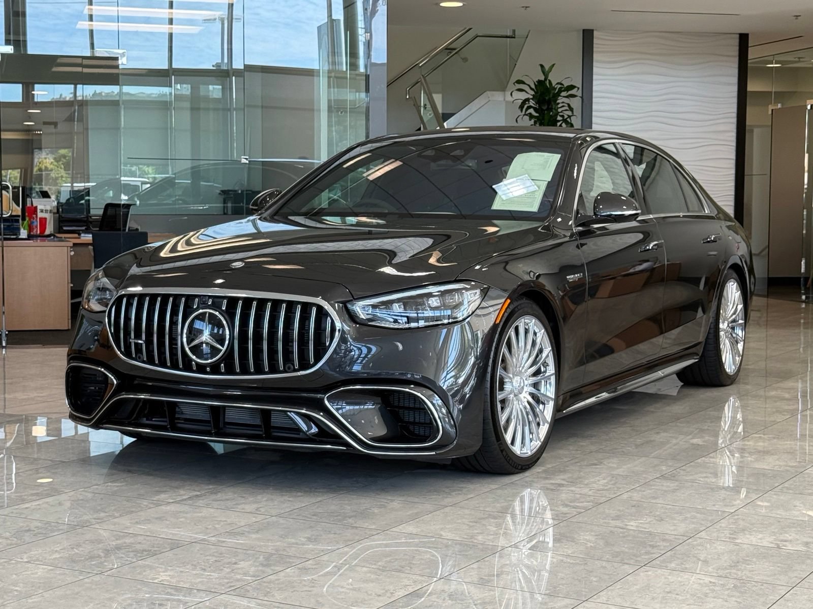 New 2026 Mercedes-Benz S 63 AMG S image 2