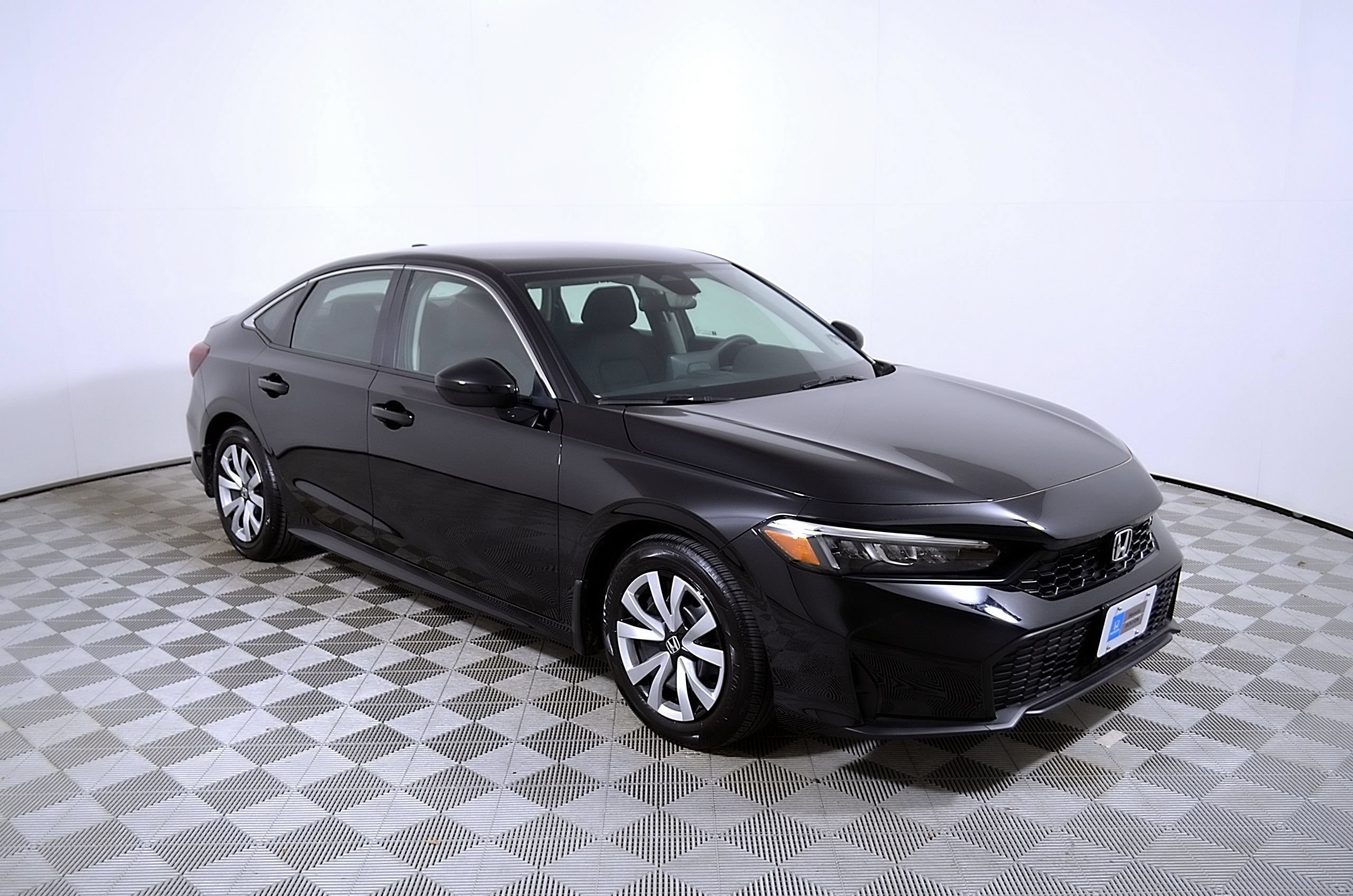 Used 2025 Honda Civic LX image 6