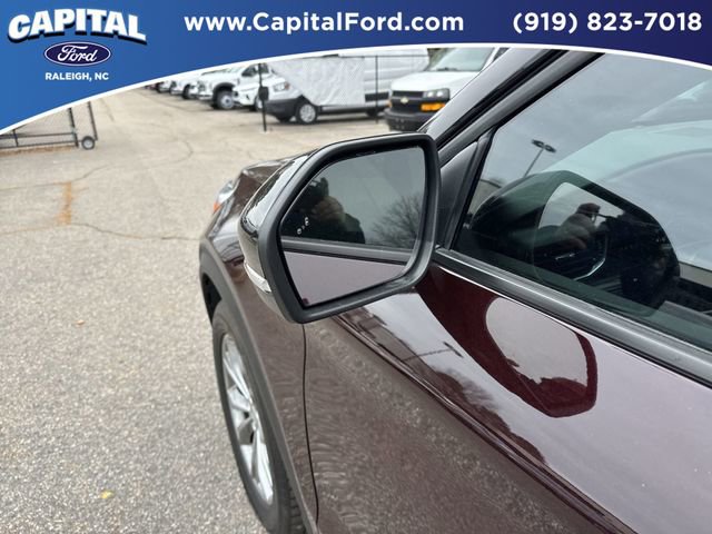 Certified 2023 Ford Explorer Limited w/ Limited Technology Package image 12