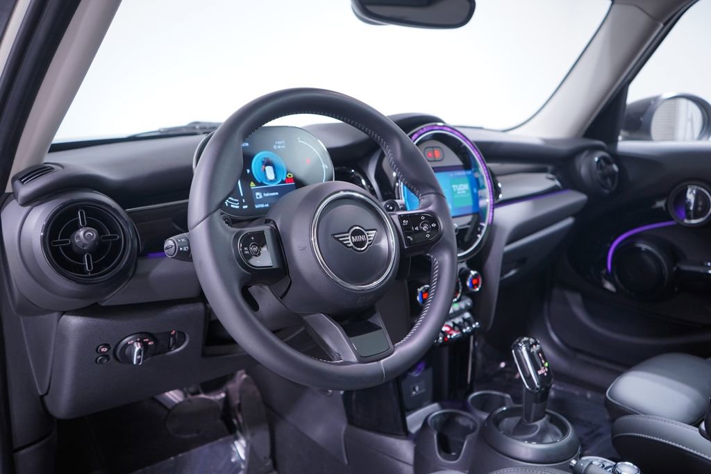 Used 2023 MINI Cooper S FWD image 6