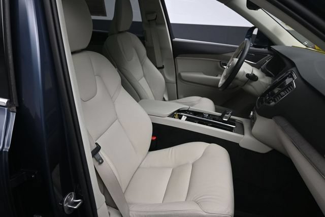Certified 2024 Volvo XC90 B6 Plus w/ Protection Package Premier AWD/4WD image 29