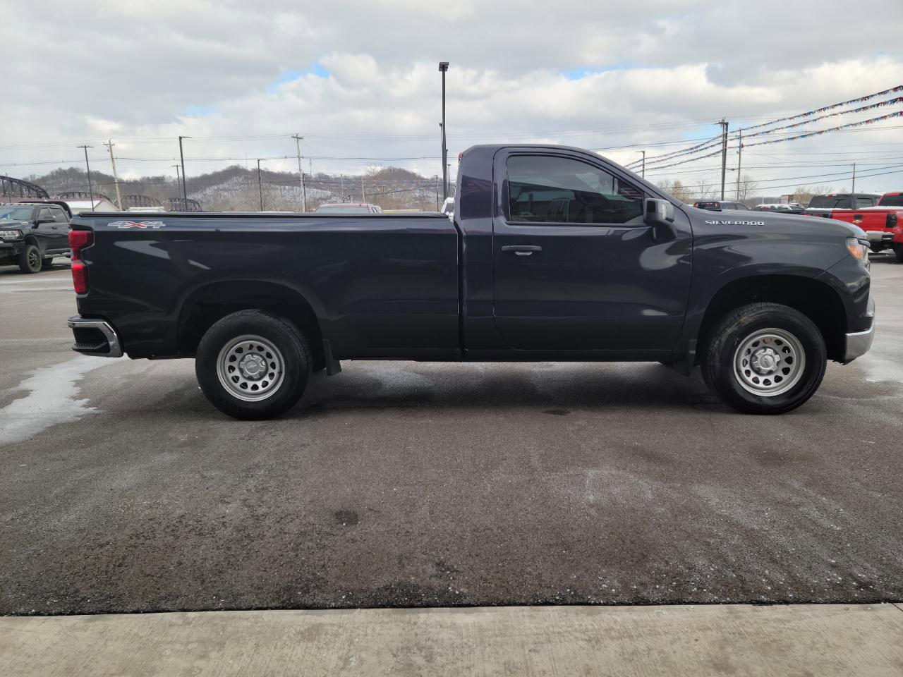 Used 2022 Chevrolet Silverado 1500 W/T w/ WT Value Package image 16