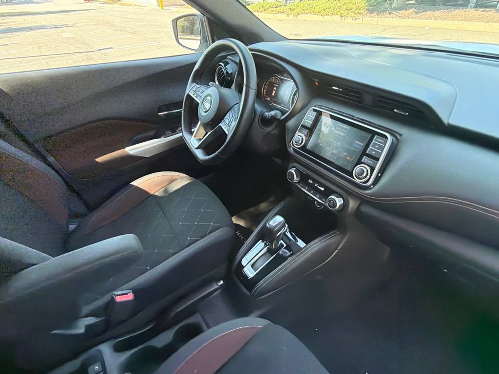 Used 2019 Nissan Kicks SR FWD image 26