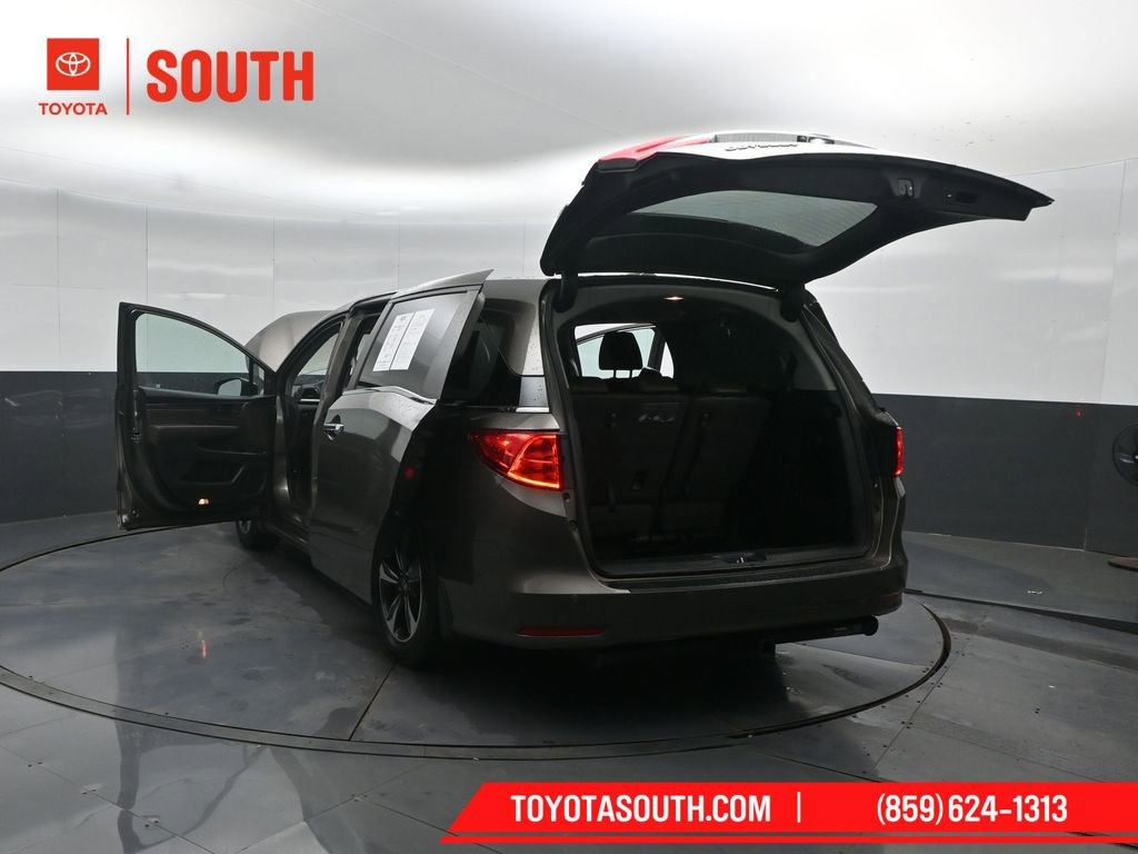 Used 2018 Honda Odyssey Touring image 65