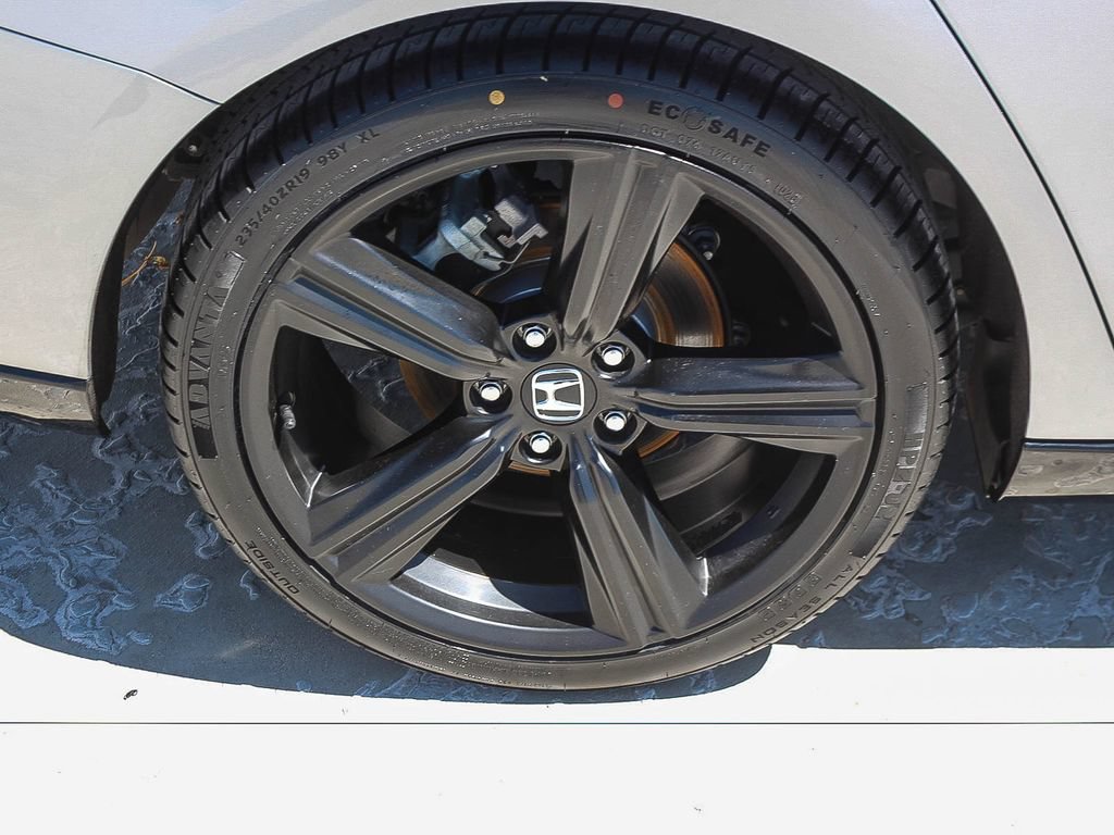 Certified 2023 Honda Accord Sport image 9