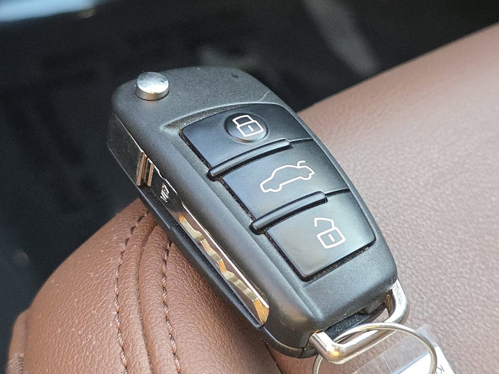 Used 2019 Audi Q3 2.0T Premium Plus w/ Premium Plus Package image 34