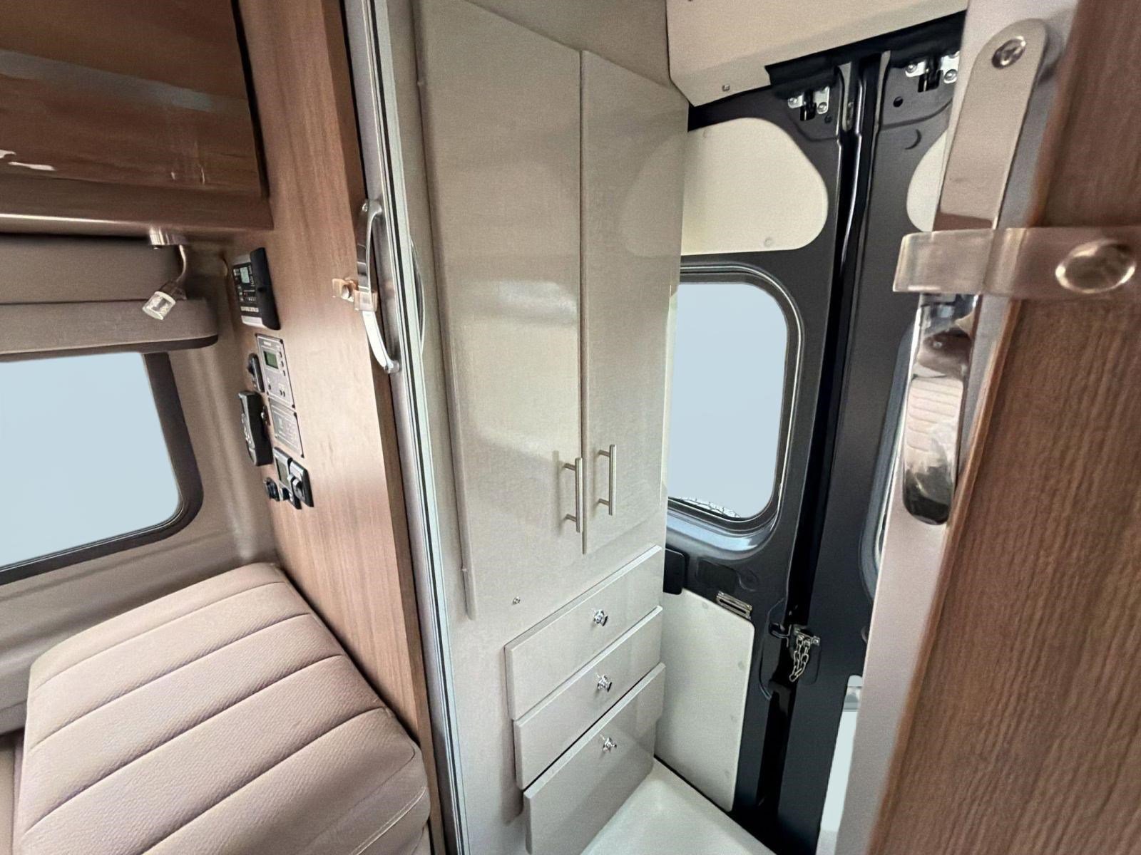 Used 2017 RAM ProMaster 3500 w/ Premium Appearance Group image 33