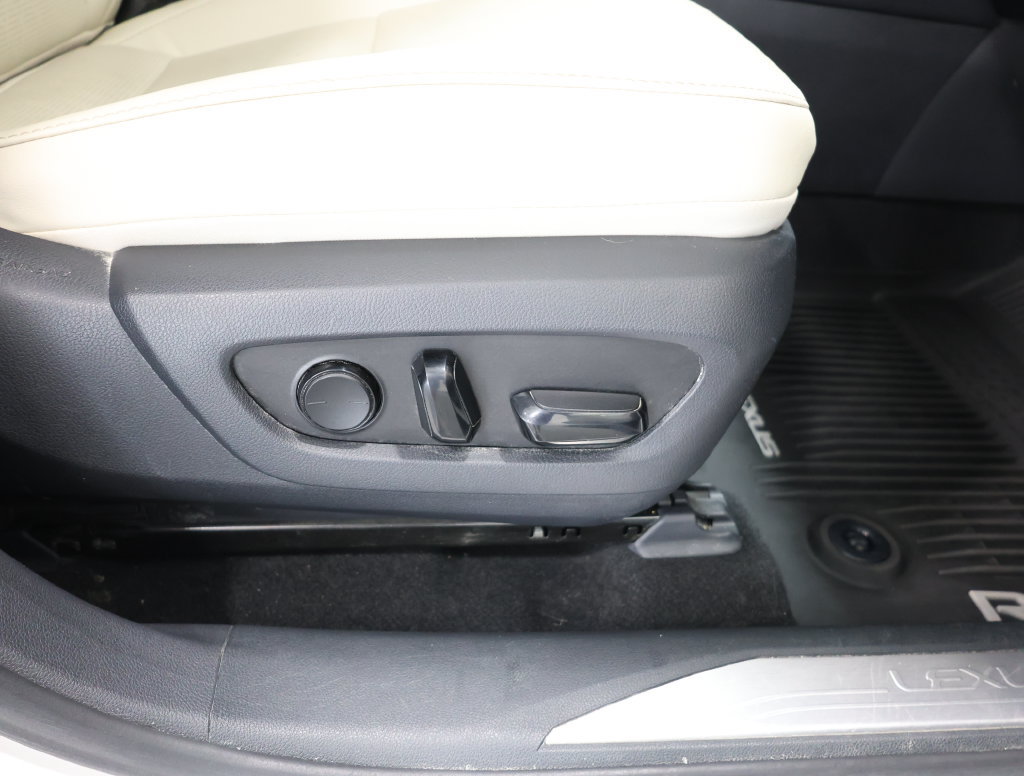 Used 2023 Lexus RX 350 Premium Plus w/ Accessory Package (A2) AWD/4WD image 22