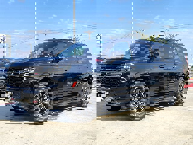 Used 2022 Chevrolet Suburban Z71 w/ Z71 Off-Road Package