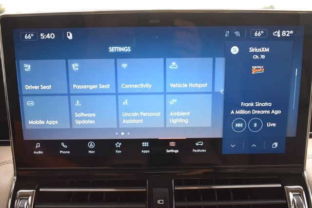 Used 2023 Lincoln Navigator L Reserve AWD/4WD image 36