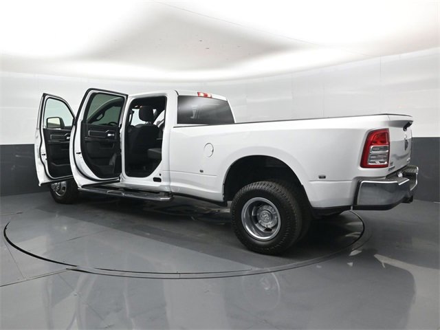 Used 2024 RAM 3500 Big Horn image 46