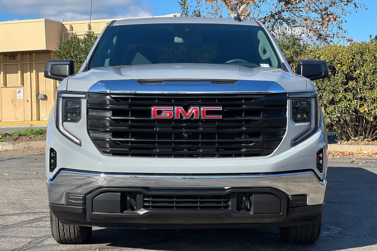 Used 2024 GMC Sierra 1500 Pro w/ Pro Value Package image 10