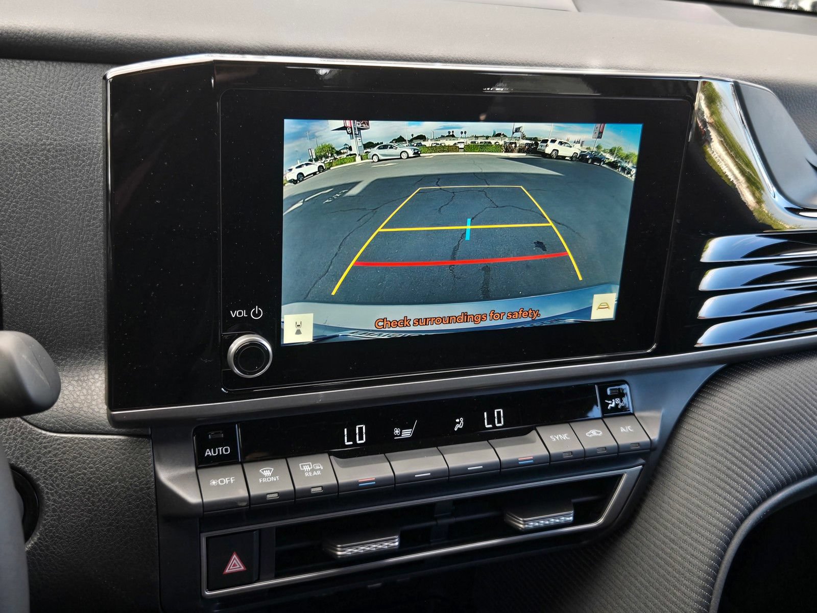 Used 2026 Toyota Camry SE FWD image 14