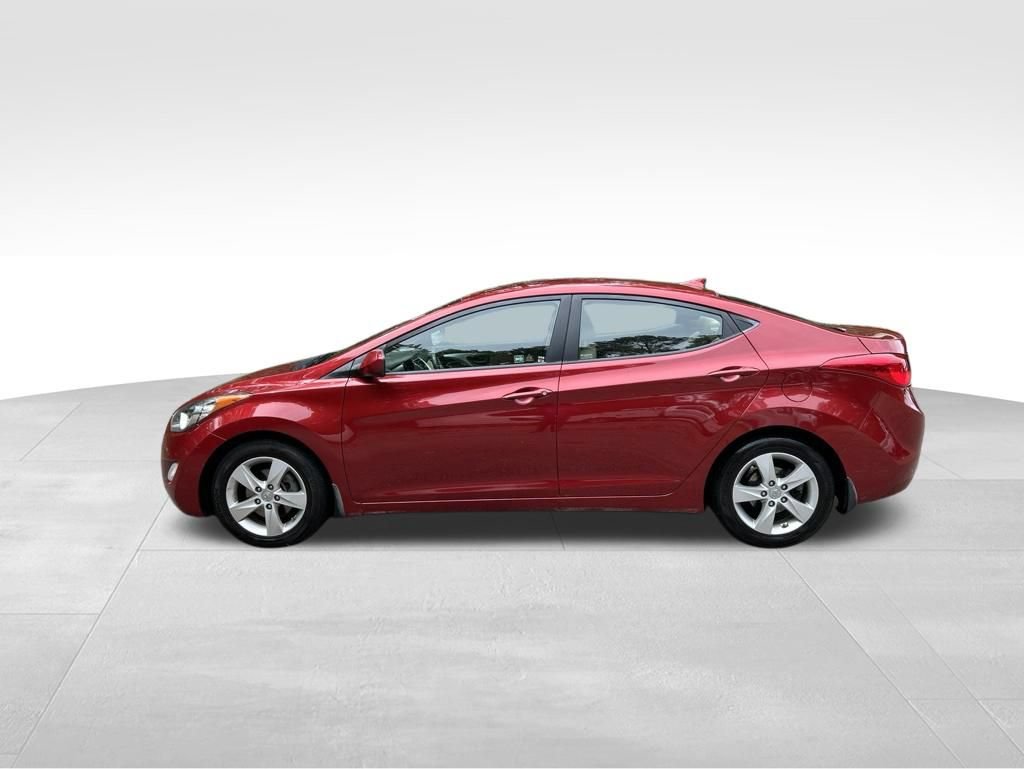 Used 2012 Hyundai Elantra GLS w/ Preferred Pkg 3 FWD image 2