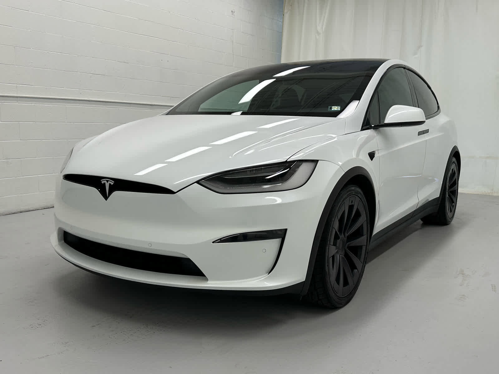 Used 2022 Tesla Model X Plaid AWD/4WD image 4